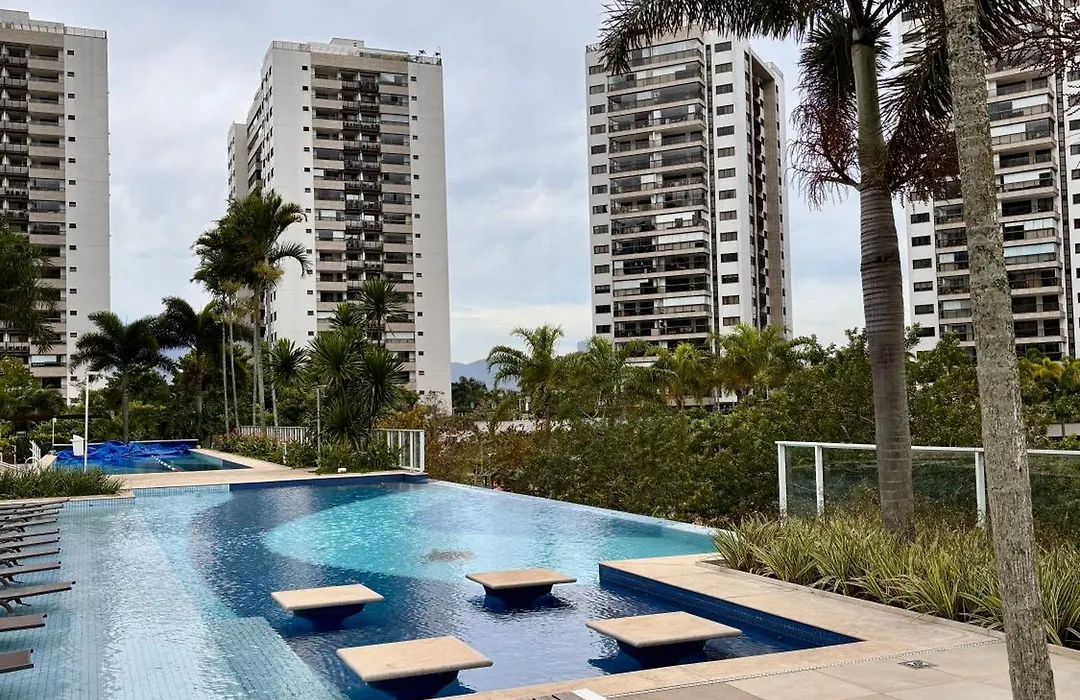 Ilha Pura-Flat completo próximo ao Rio Centro e Arenas-Barra da Tijuca-1